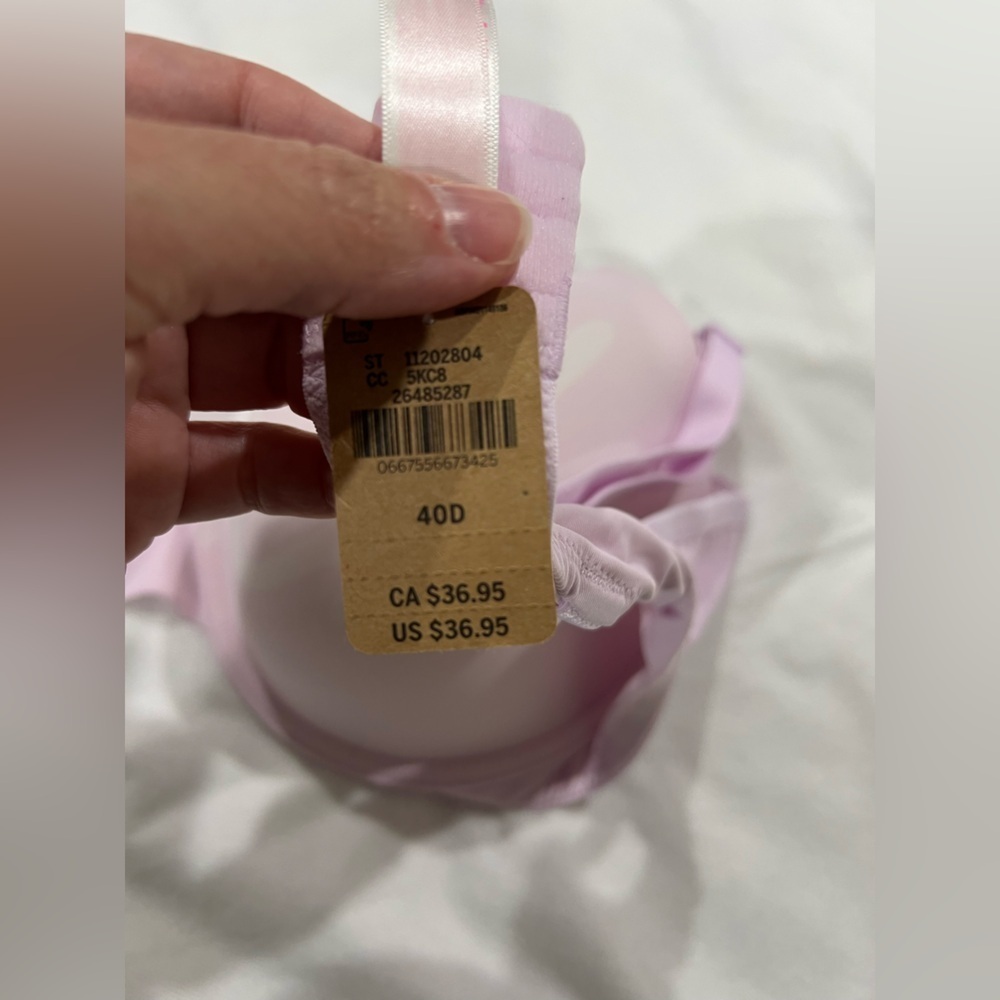 PINK VS Victoria Secret bra purple t-shirt wear everywhere lightly lined 40D - Picture 6 of 7